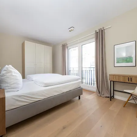 Strom Acht - Modern Frisch Inkl Stellplatz, Balkon - 200m Zum Alten Strom *