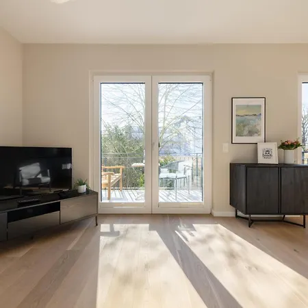 Διαμέρισμα Strom Acht - Modern Frisch Inkl Stellplatz, Balkon - 200m Zum Alten Strom Ρόστοκ