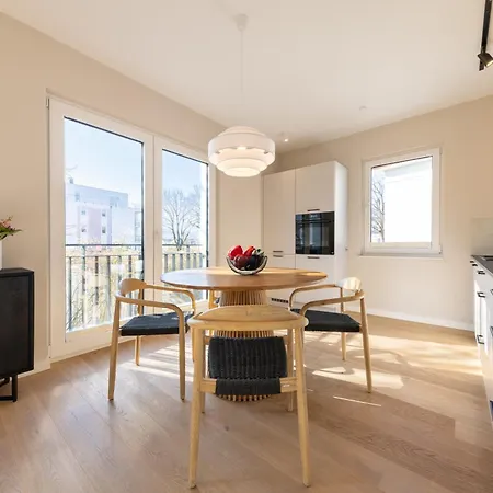 Διαμέρισμα Strom Acht - Modern Frisch Inkl Stellplatz, Balkon - 200m Zum Alten Strom