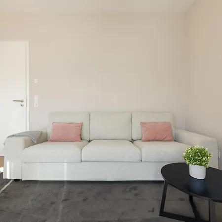 Strom Acht - Modern Frisch Inkl Stellplatz, Balkon - 200m Zum Alten Strom * Ρόστοκ