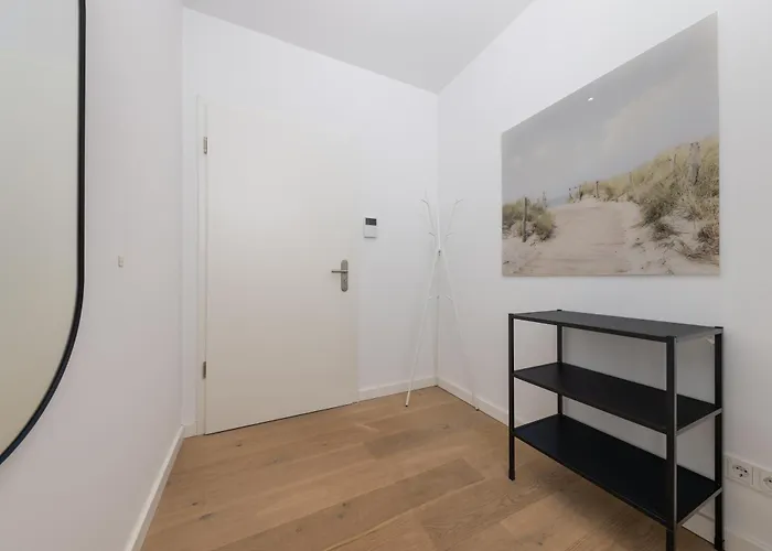 Apartment Strom Acht - Modern Frisch Inkl Stellplatz, Balkon - 200m Zum Alten Strom Rostock