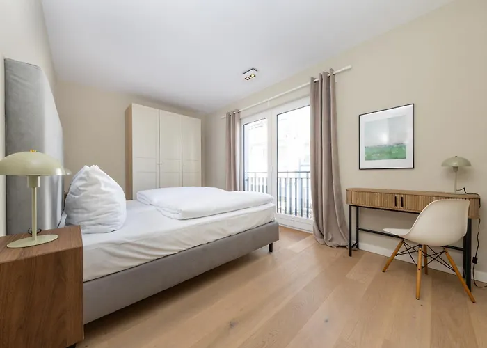 Strom Acht - Modern Frisch Inkl Stellplatz, Balkon - 200m Zum Alten Strom *